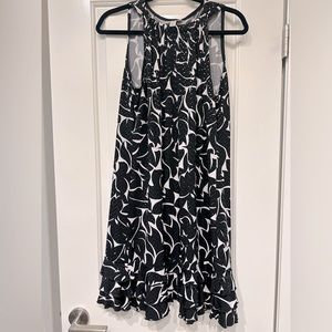 Women's dress